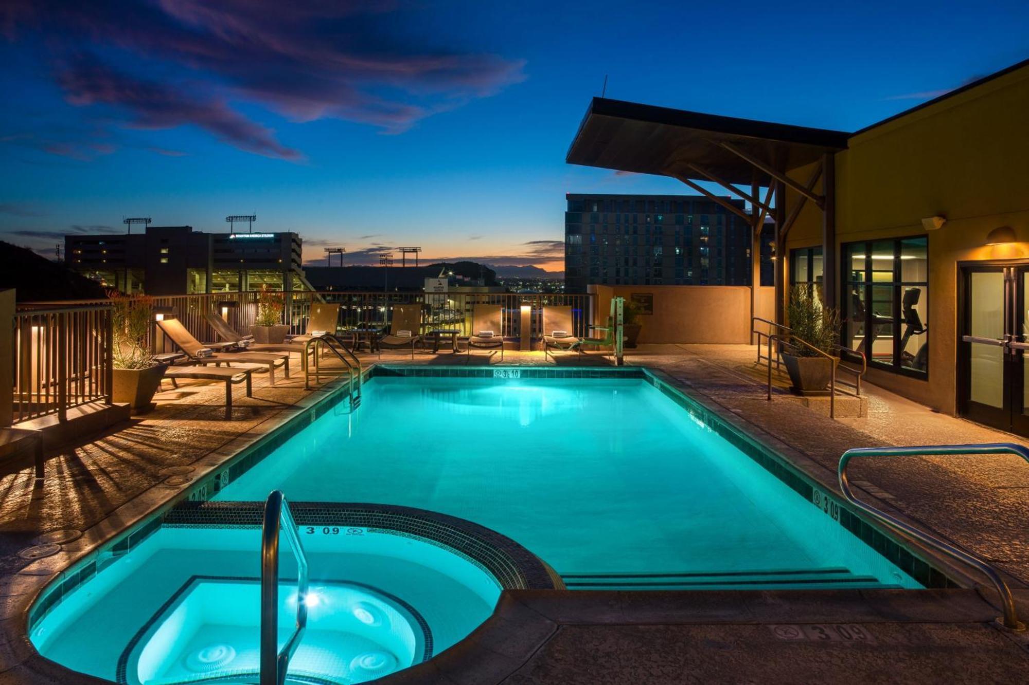 Residence Inn By Marriott Tempe Downtown/University Bagian luar foto